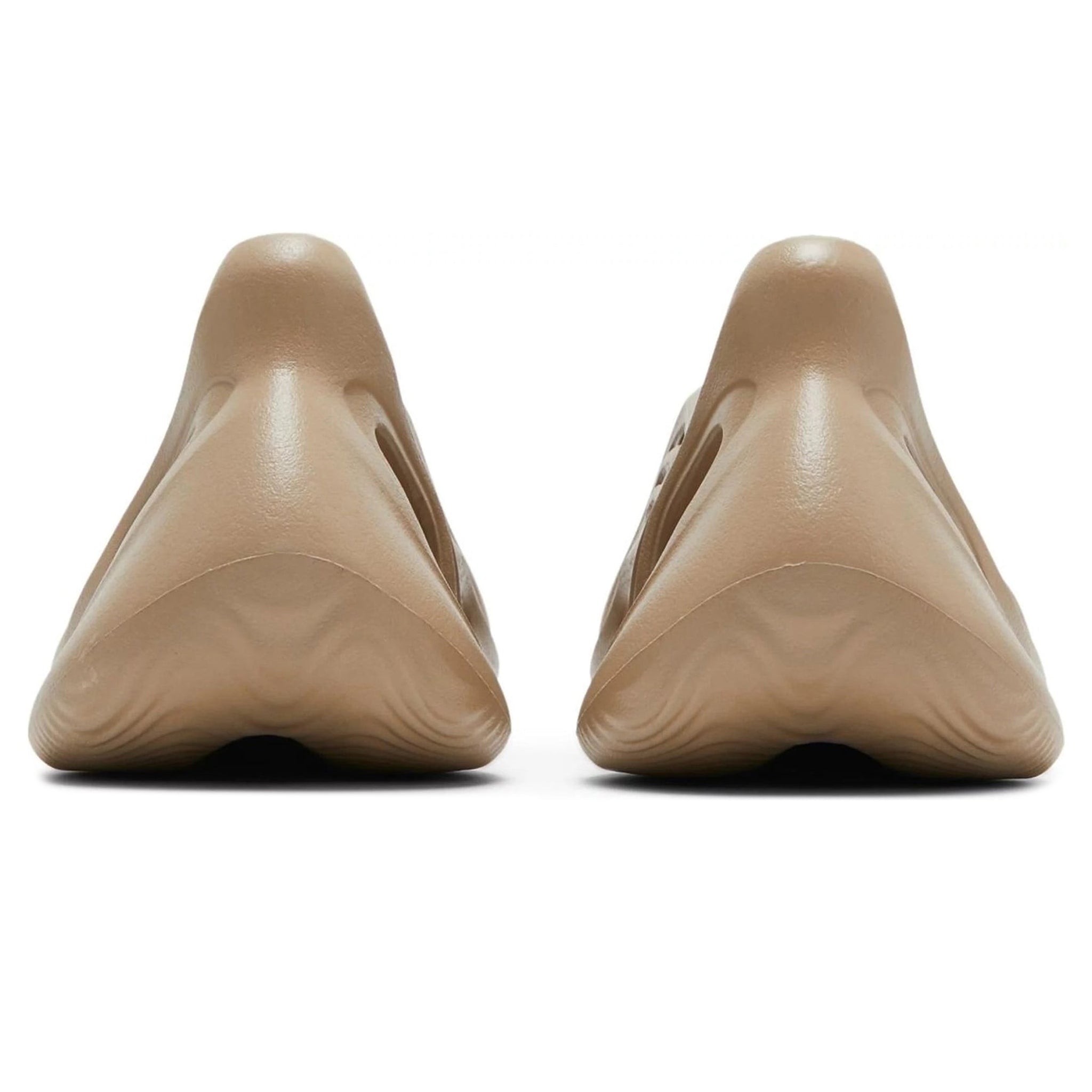 Heel view of Adidas Yeezy Foam RNNR Mist GV6674